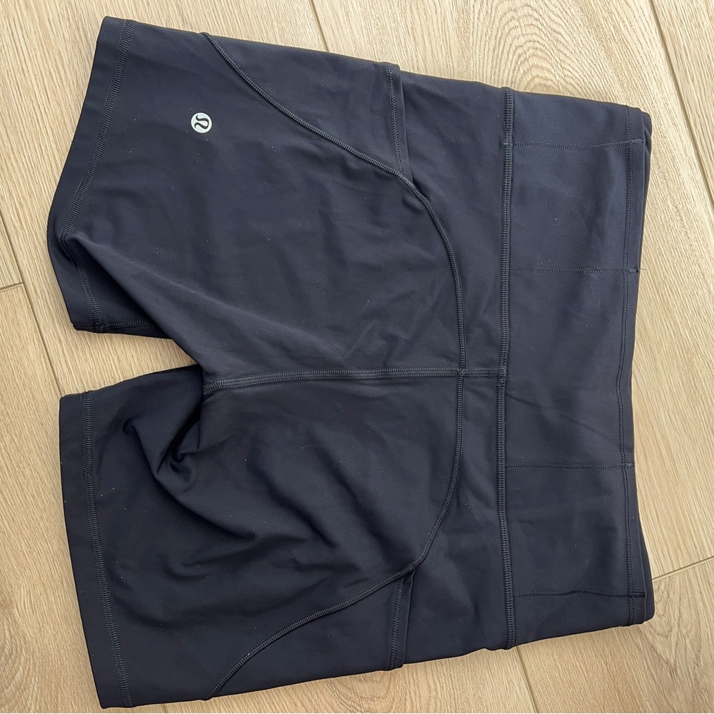 Lululemon fast & free 6 inch short size 8